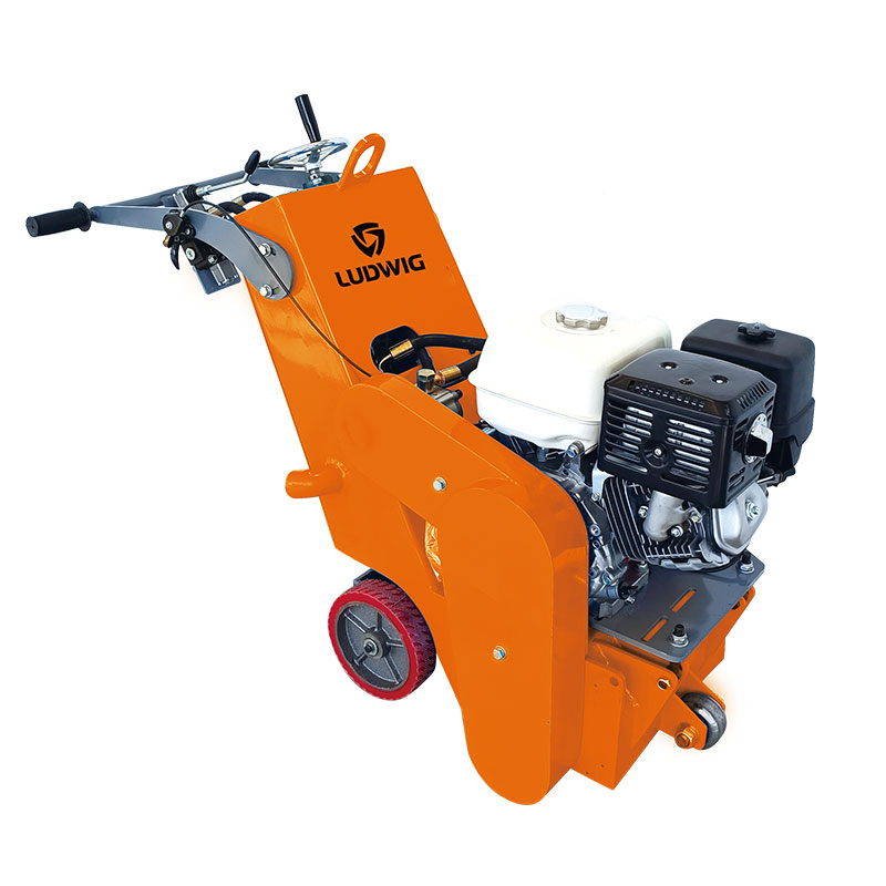 UM-ZF100