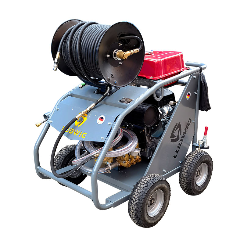UM-ZF100